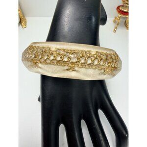 Vintage Stunning Lucite Bracelet Embedded Gold Chain Runway Style Sz 8.25